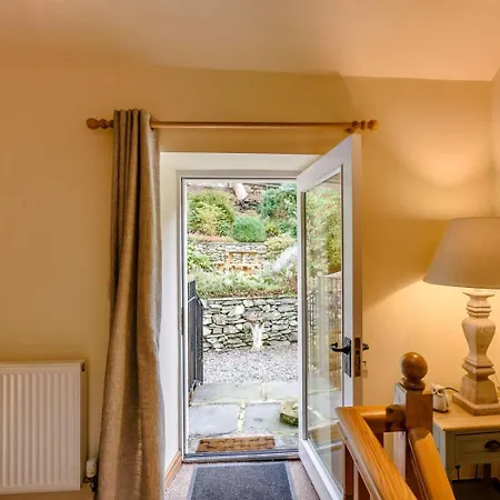 펜션 1 Bed In Nr Ulverston Oc-lcc78 *